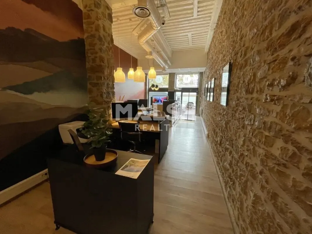 Local commercial