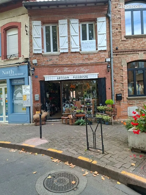 Local commercial