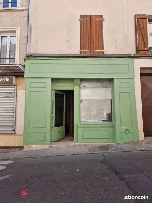 Local commercial