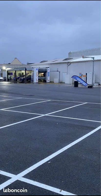 Local commercial