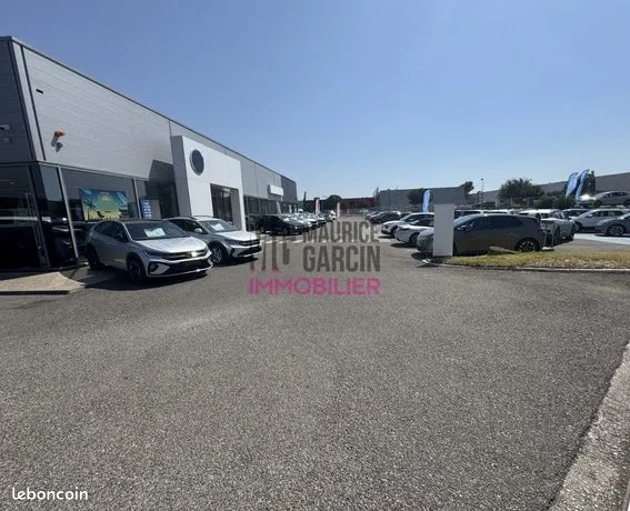 Local commercial