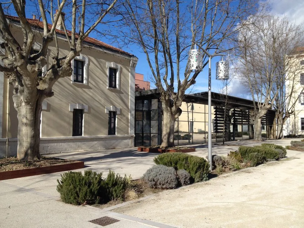 79 Rue Pierre Julien 26200 Montélimar, Montélimar
