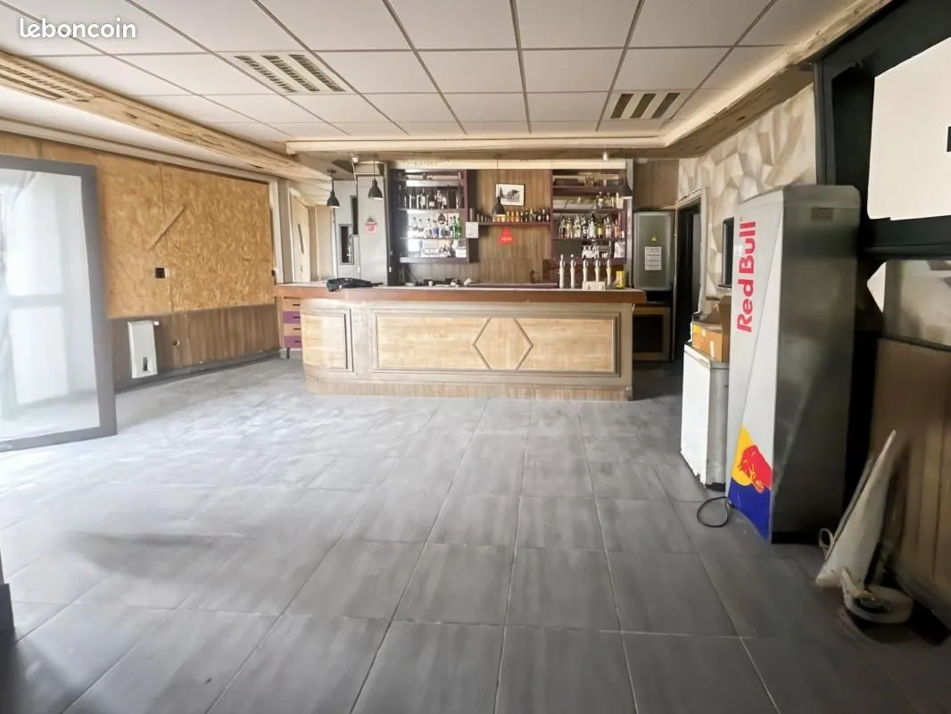 Local commercial