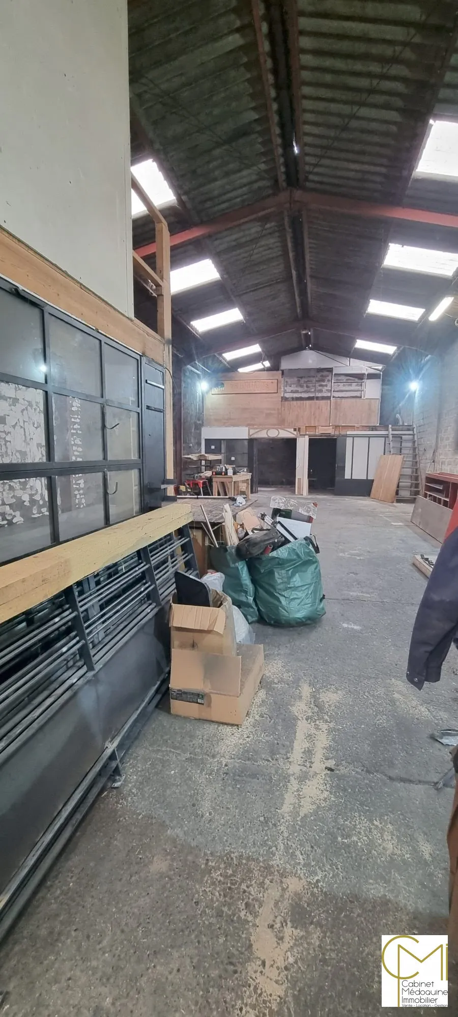 Local commercial