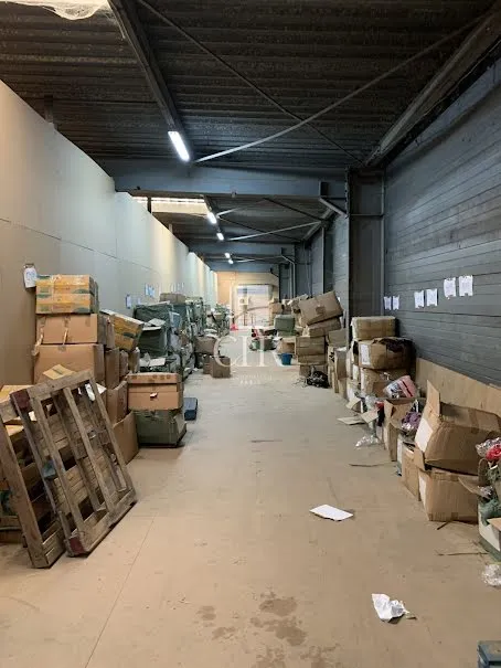 Local commercial