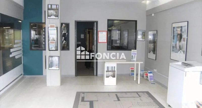 Local commercial