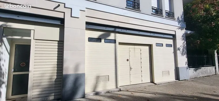 Local commercial