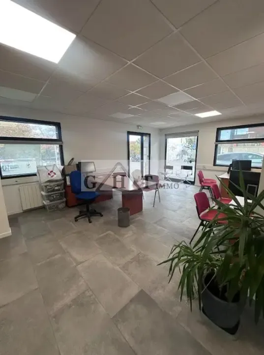 Local commercial