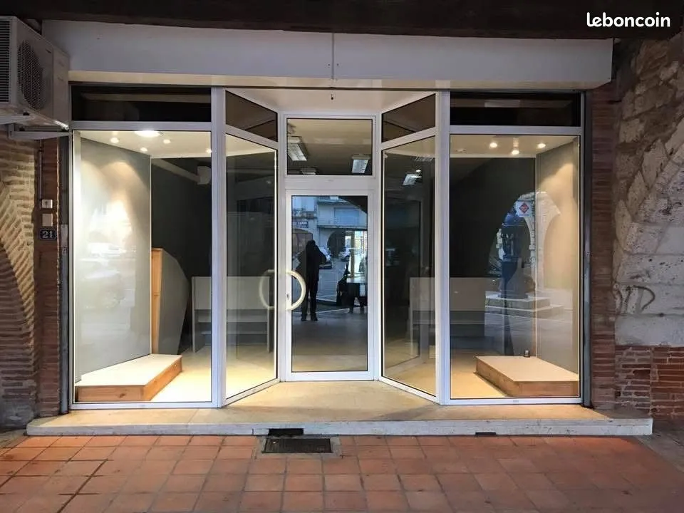 Local commercial