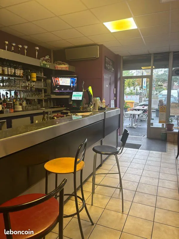 Local commercial