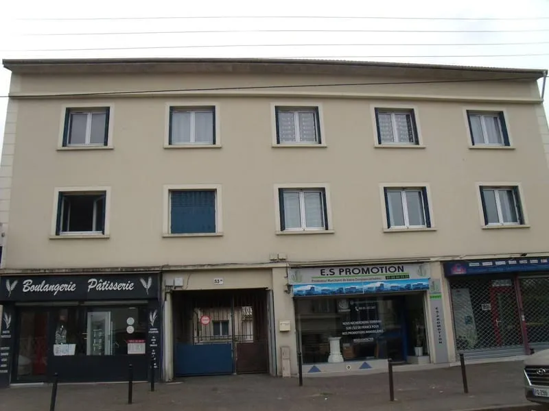 Local commercial
