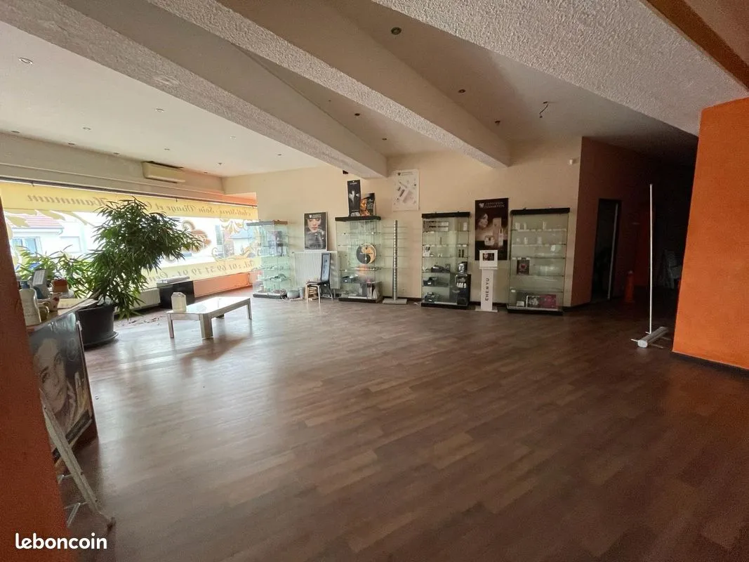 Local commercial