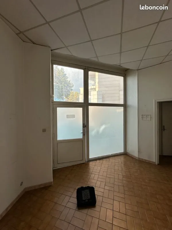 Local commercial