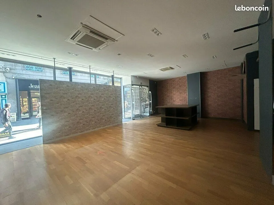 Local commercial