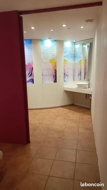 Local commercial