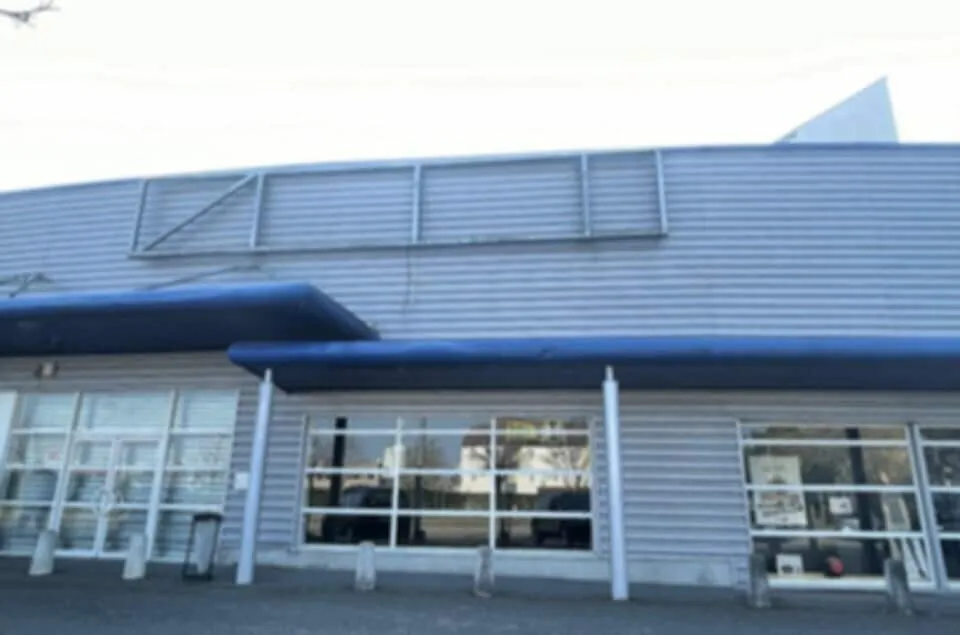 Local commercial