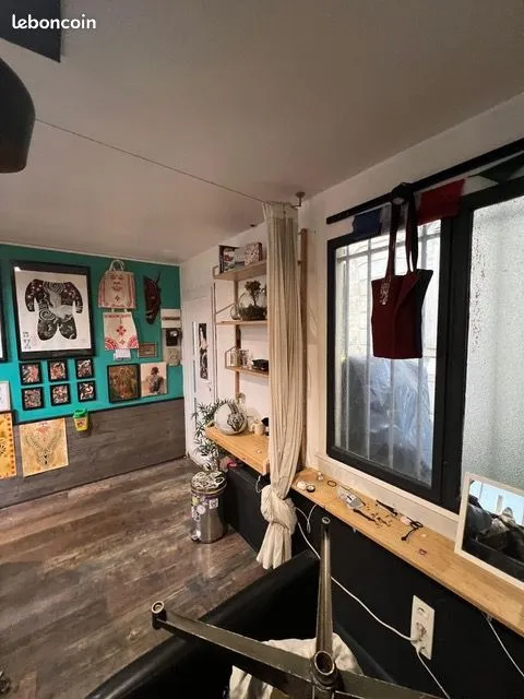 Local commercial