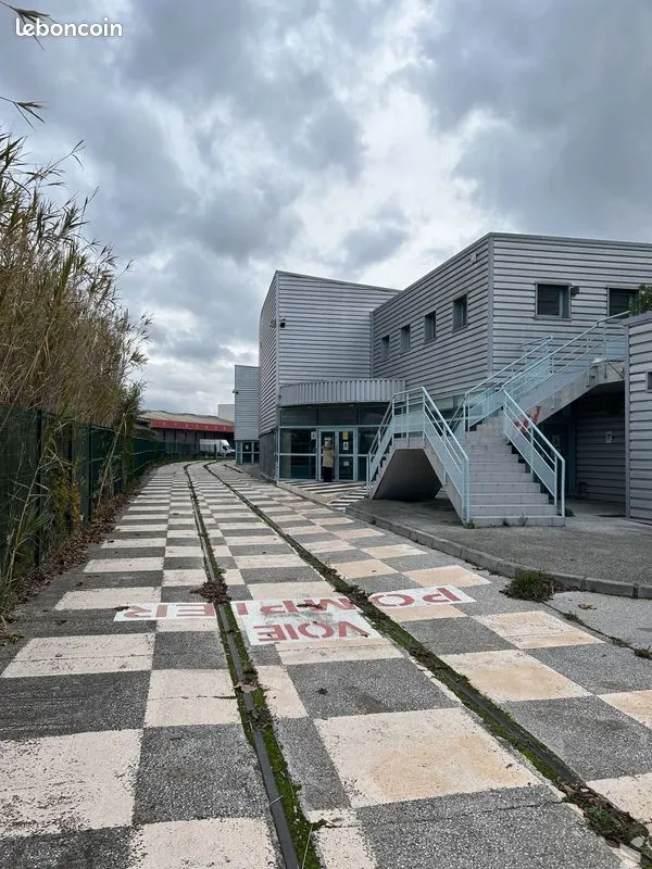 Local d'activité