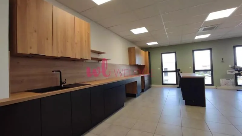 Local commercial