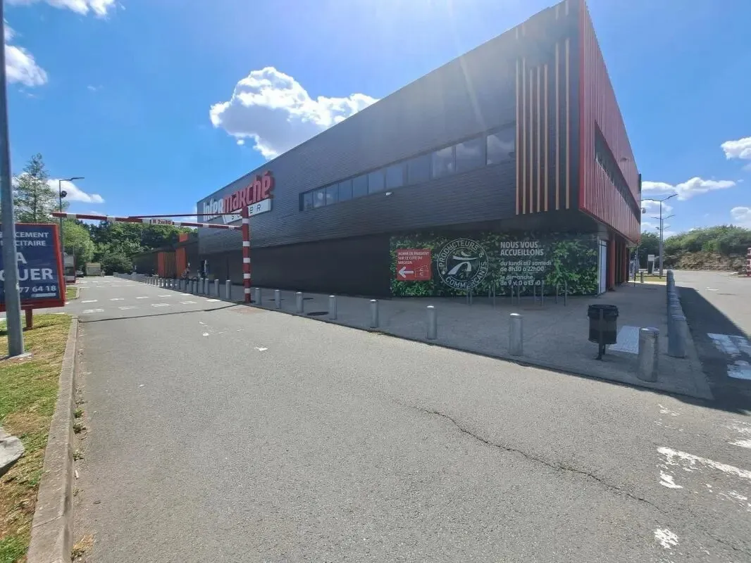 Local commercial