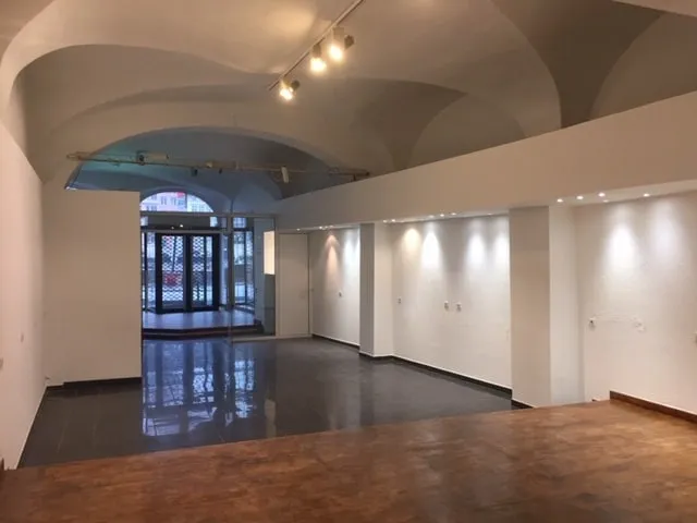 Local commercial