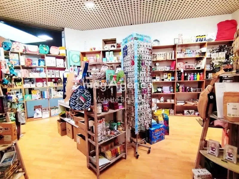Local commercial