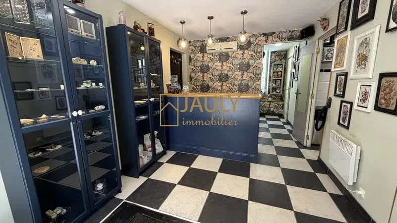 Local commercial