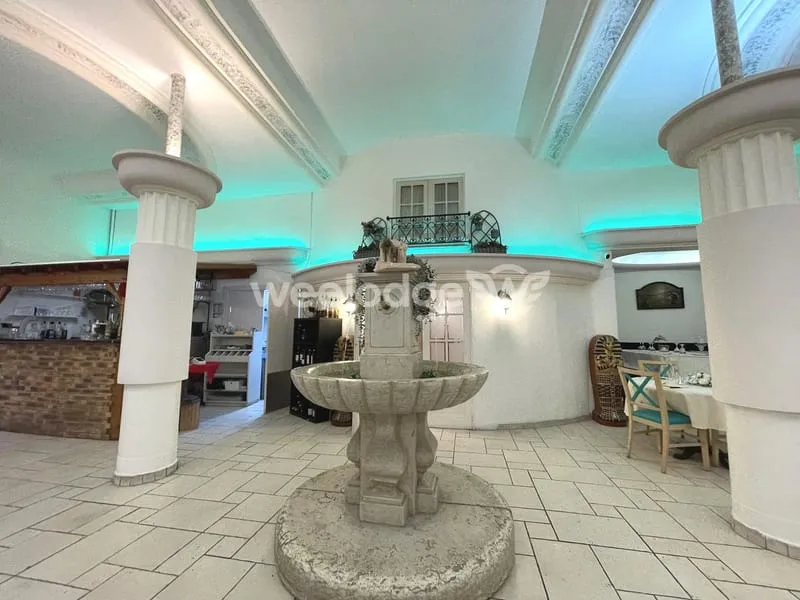 Local commercial