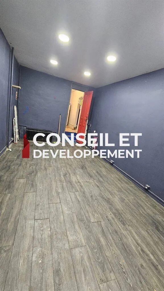 Local commercial