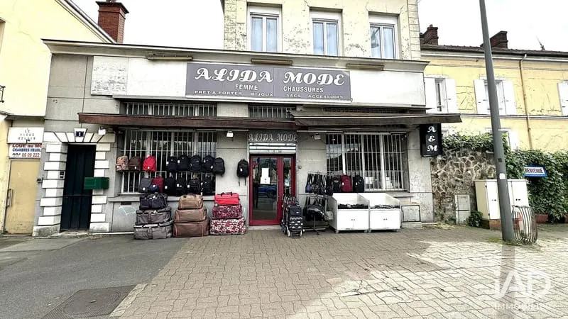 Local commercial