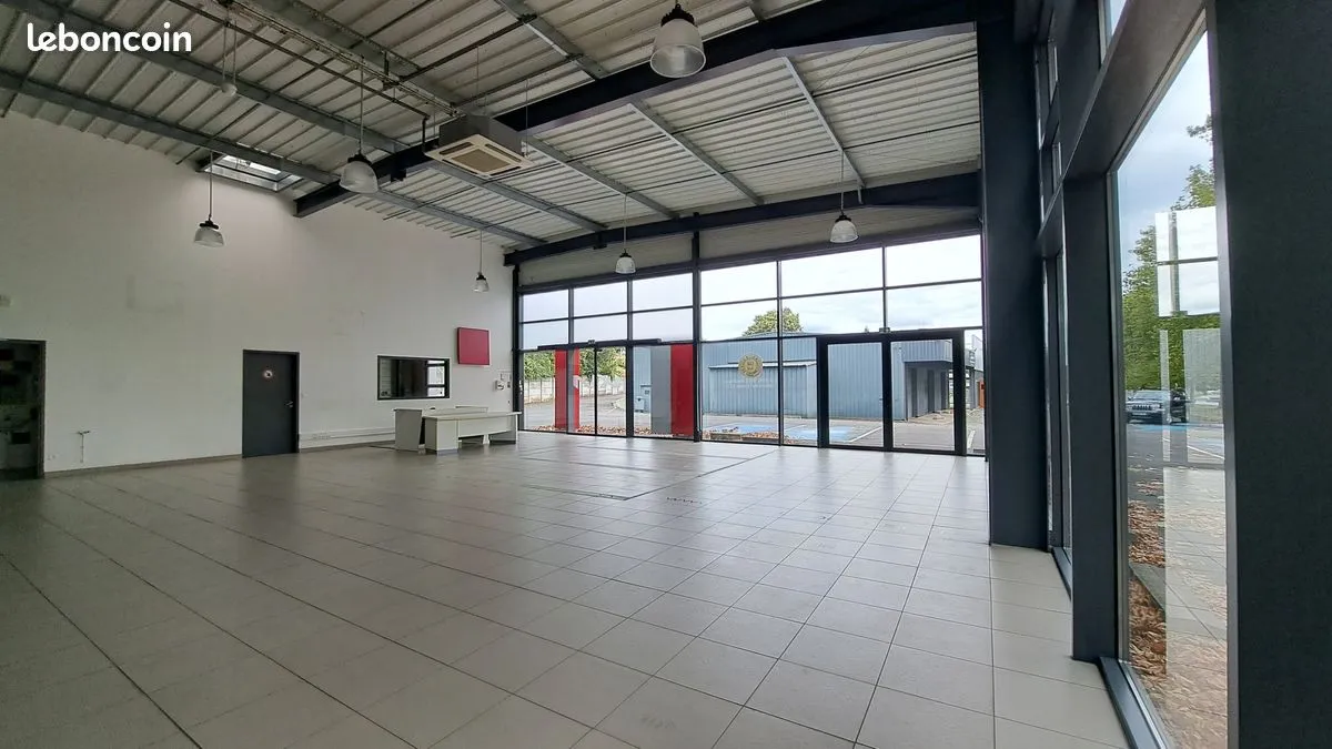 Local commercial