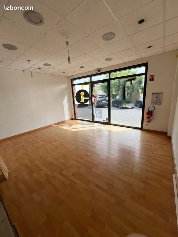 Local commercial
