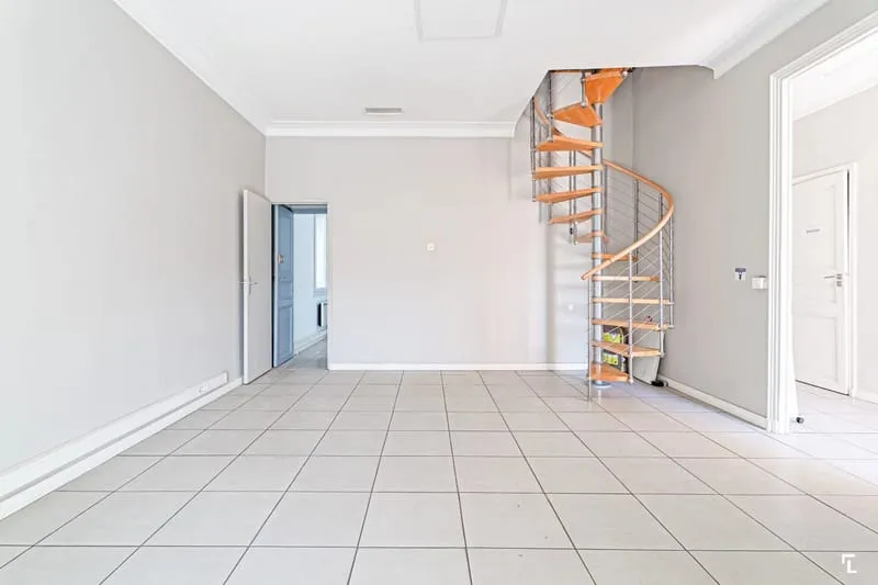 Local commercial