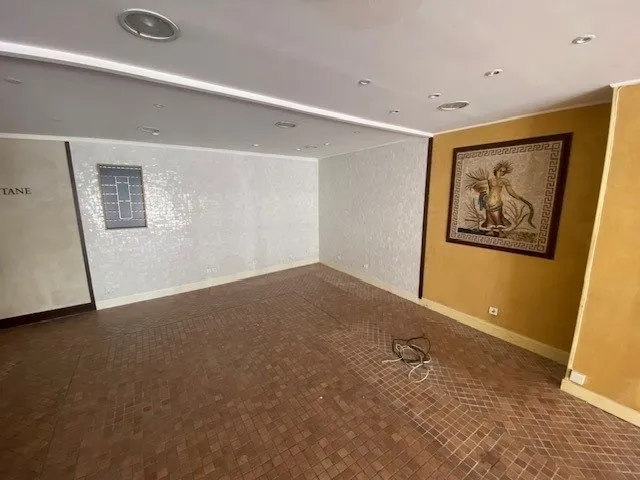 Local commercial
