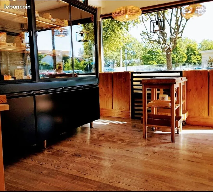 Local commercial
