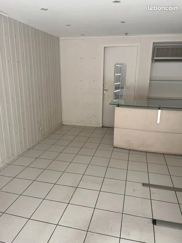 Local commercial