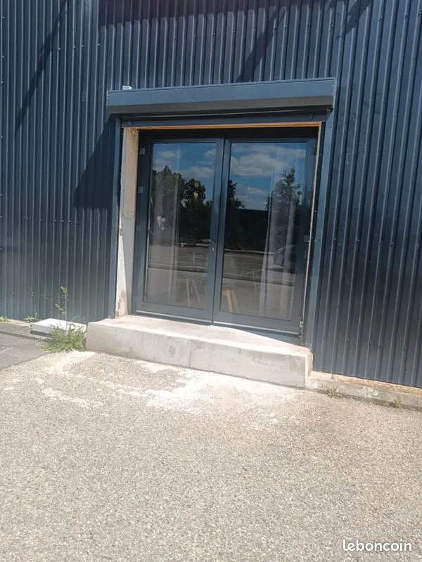 Local commercial