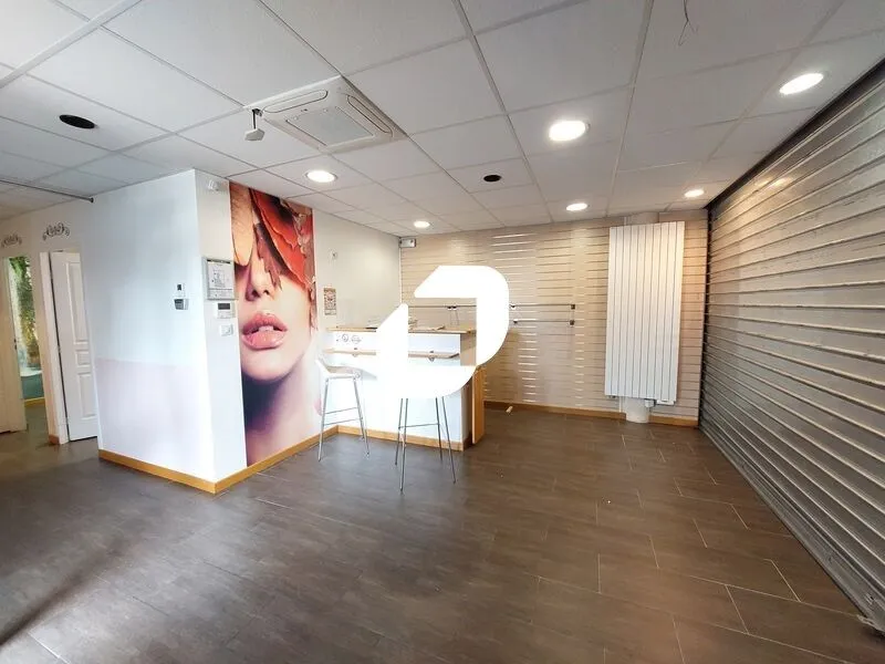 Local commercial