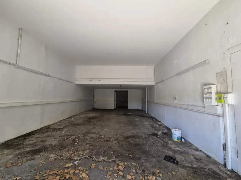 Local commercial