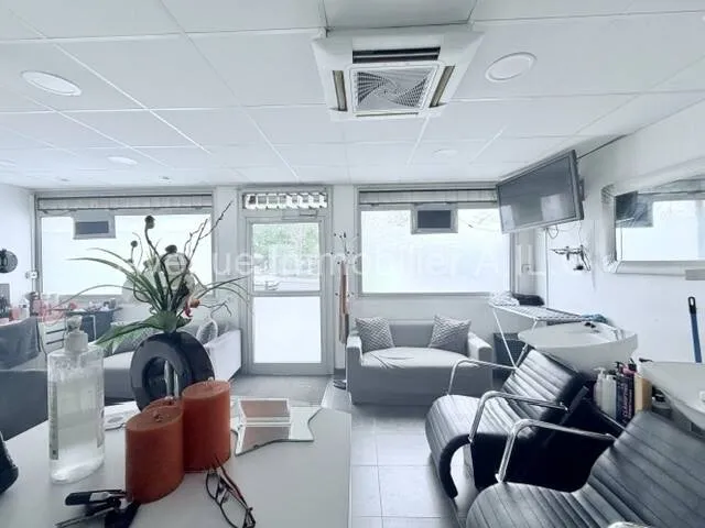 Local commercial