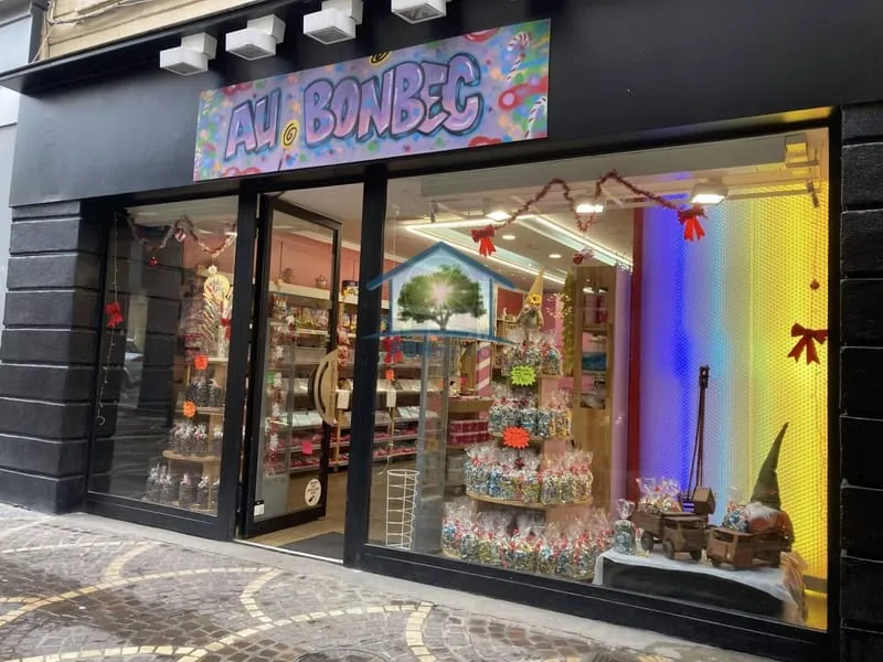 Local commercial