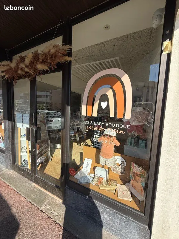 Local commercial