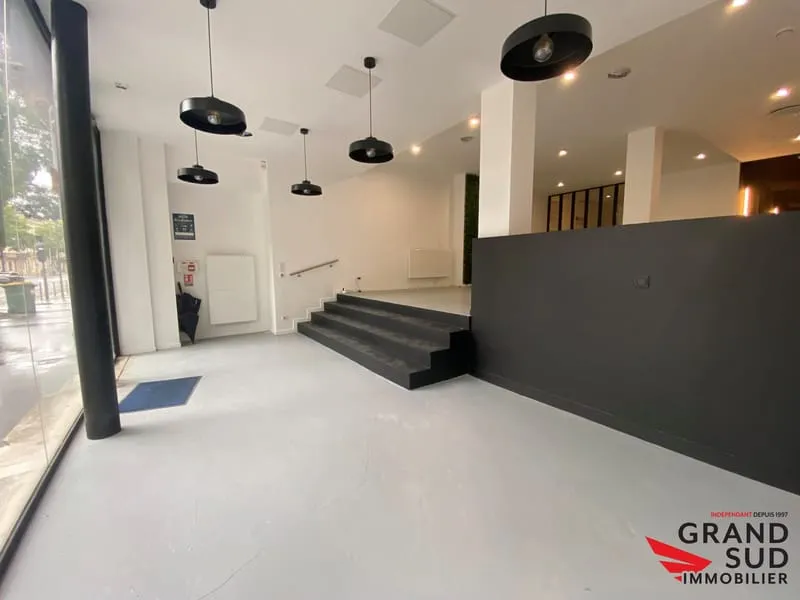 Local commercial