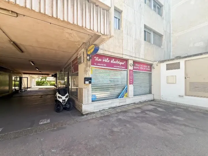 Local commercial