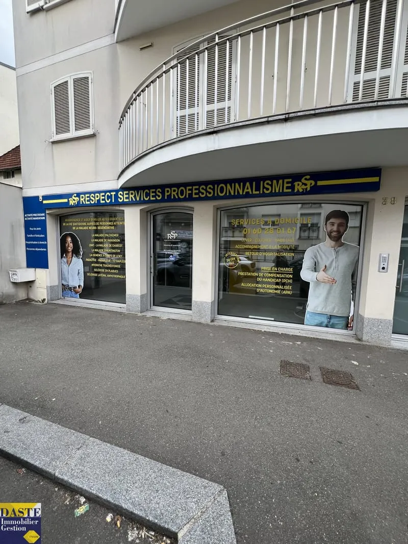 Local commercial