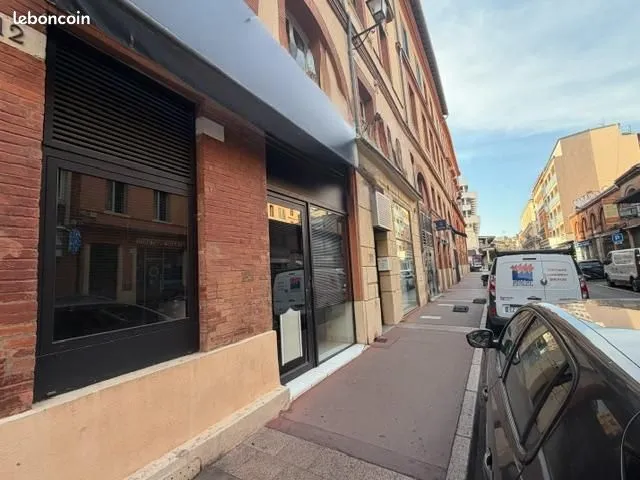 Local commercial
