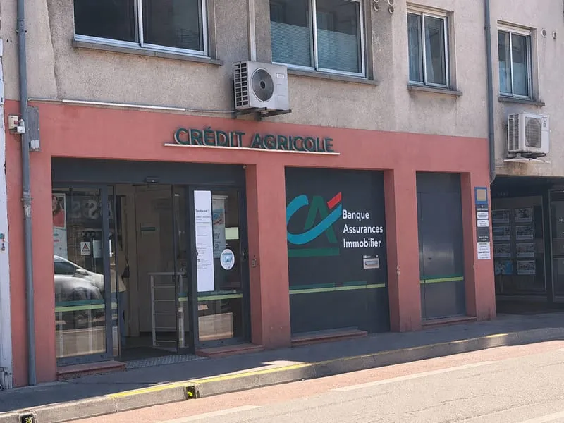 Local commercial