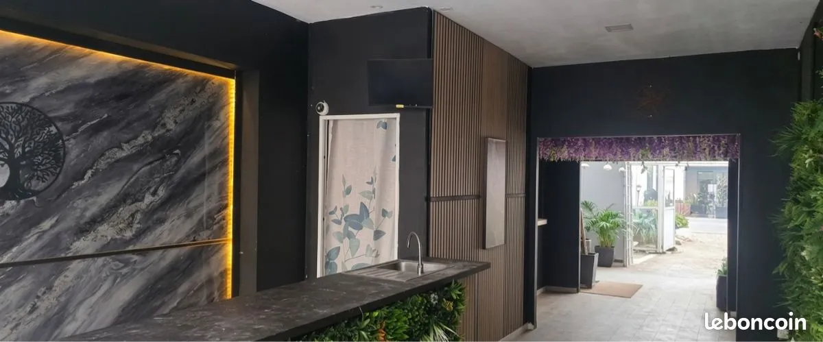 Local commercial