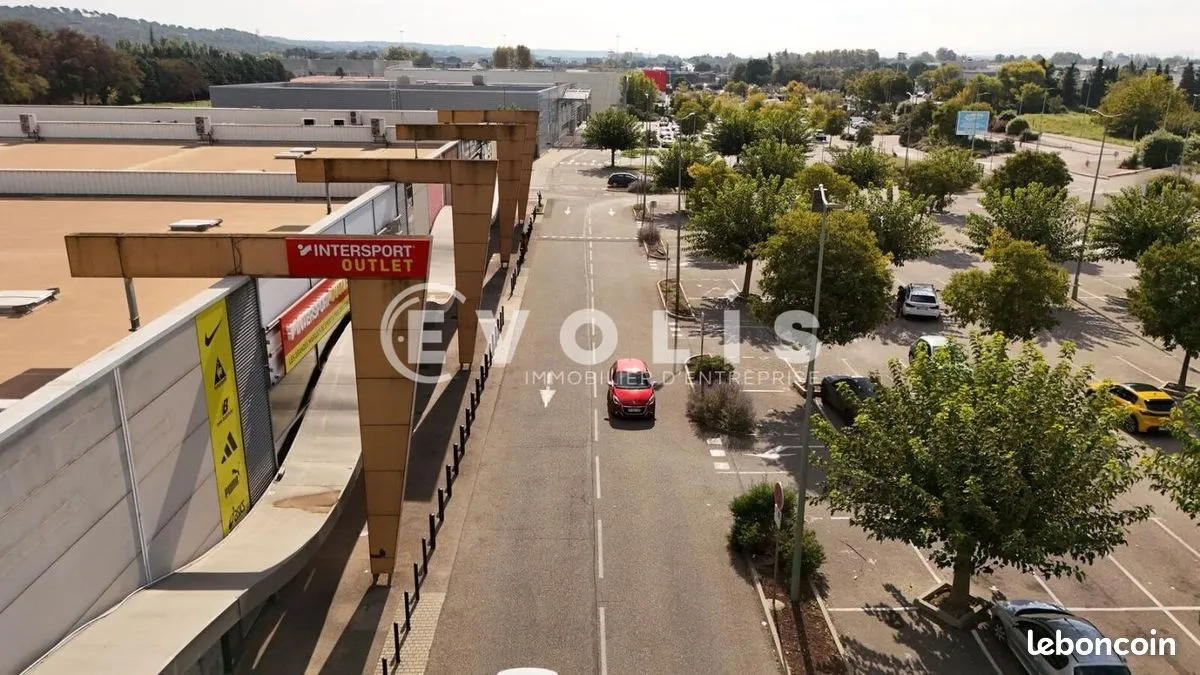 Local commercial