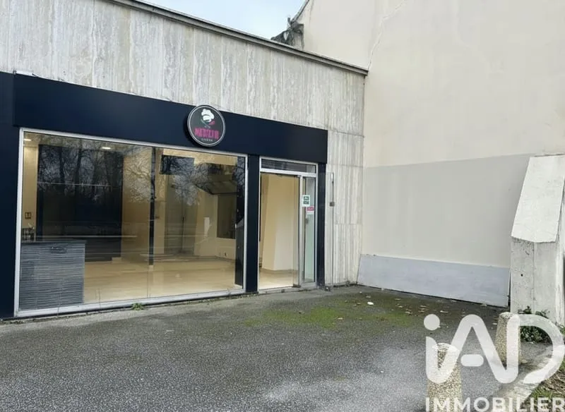 Local commercial